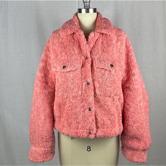 Free People We The Free Sherpa Cropped Jacket in Pink🌸 - Picture 2 of 8